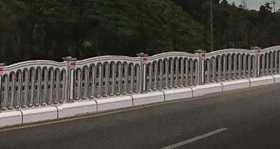 道路隔离带2